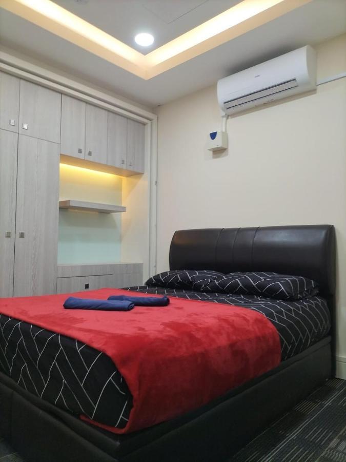 Muallim Home Mersing Luaran gambar