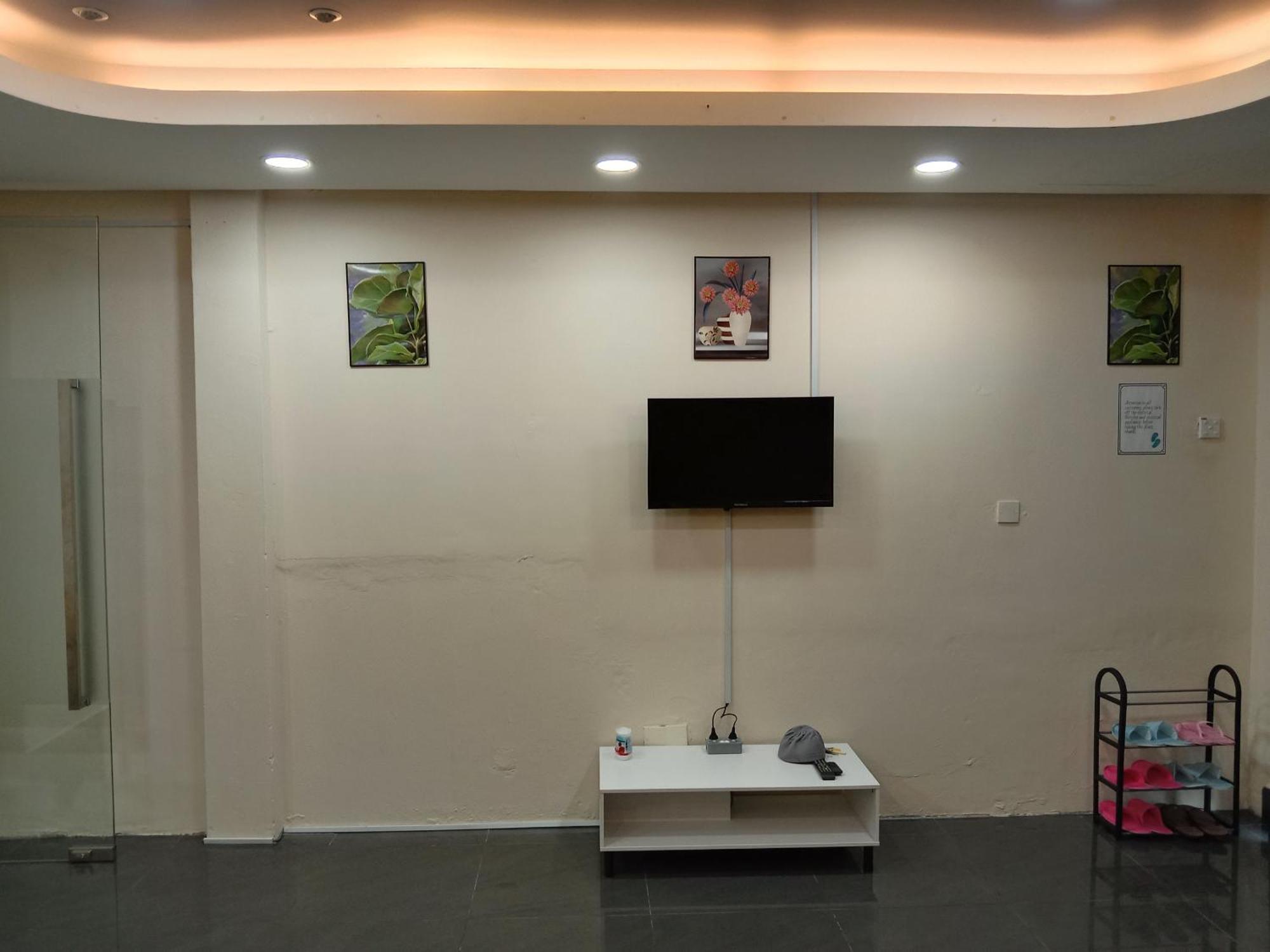 Muallim Home Mersing Luaran gambar